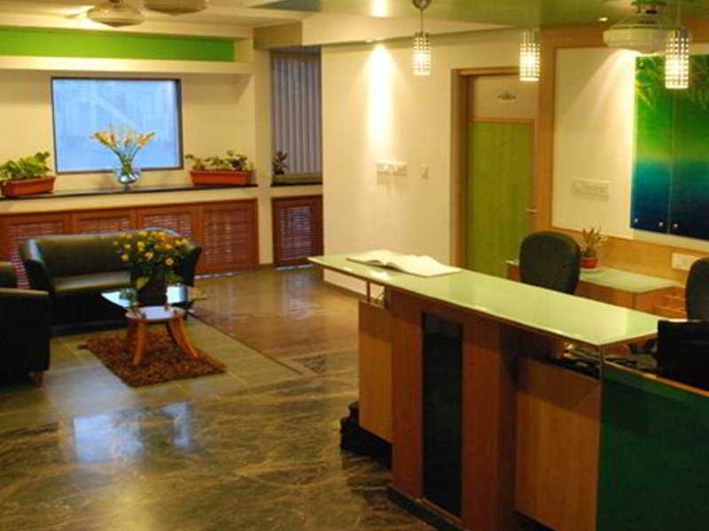 העיר בנגלור Treebo Edha Suites Koramangala מראה חיצוני תמונה
