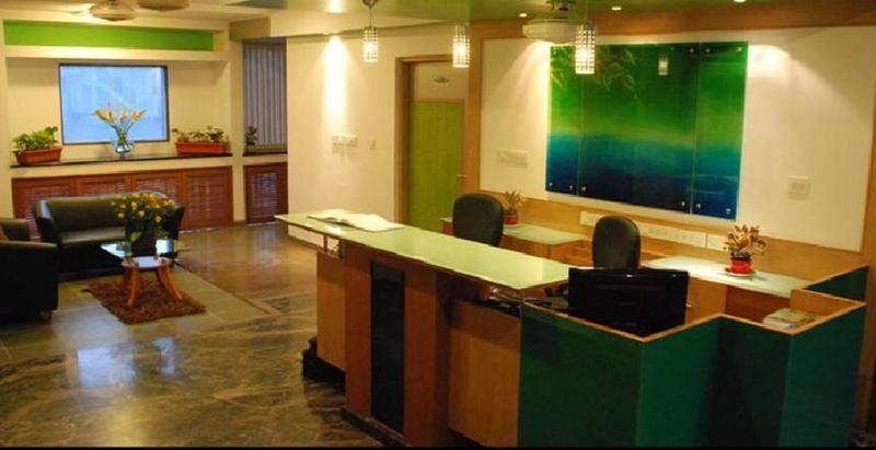 העיר בנגלור Treebo Edha Suites Koramangala מראה חיצוני תמונה