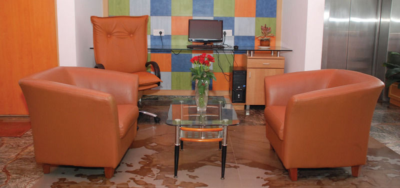 העיר בנגלור Treebo Edha Suites Koramangala מראה חיצוני תמונה