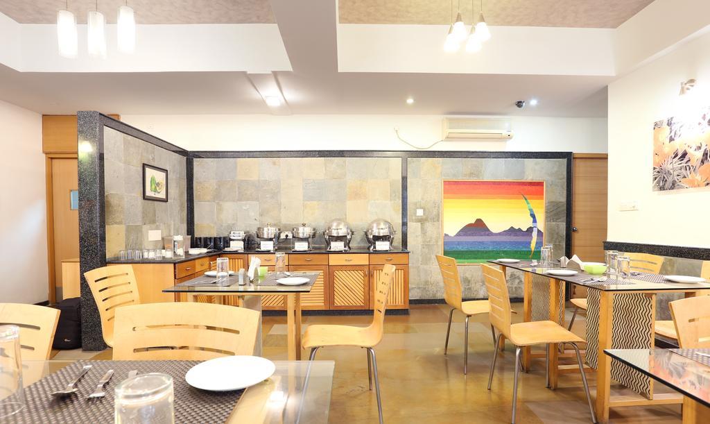 העיר בנגלור Treebo Edha Suites Koramangala מראה חיצוני תמונה